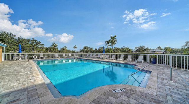 4530 PINEBROOK CIRCLE 302, Bradenton, FL 34209