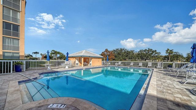 4530 PINEBROOK CIRCLE 302, Bradenton, FL 34209