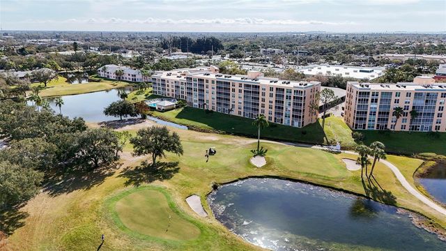 4530 PINEBROOK CIRCLE 302, Bradenton, FL 34209