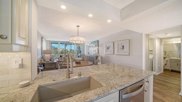 4530 PINEBROOK CIRCLE 302, Bradenton, FL 34209