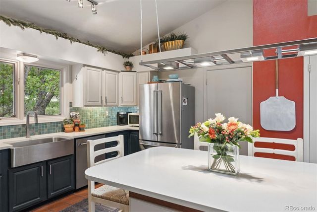 3915 Wakefield Drive, Colorado Springs, CO 80906