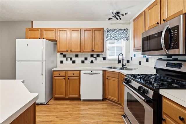 407 Redwood Trail, Canton, GA 30114