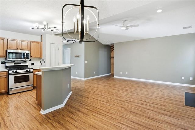 407 Redwood Trail, Canton, GA 30114