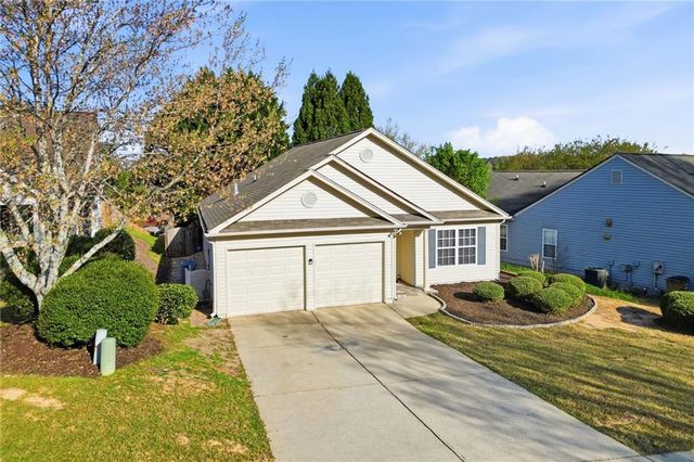 407 Redwood Trail, Canton, GA 30114