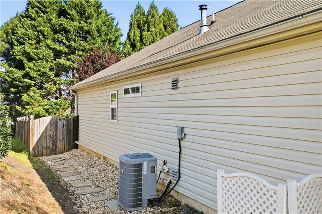 407 Redwood Trail, Canton, GA 30114