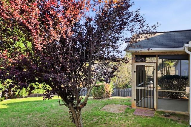 407 Redwood Trail, Canton, GA 30114