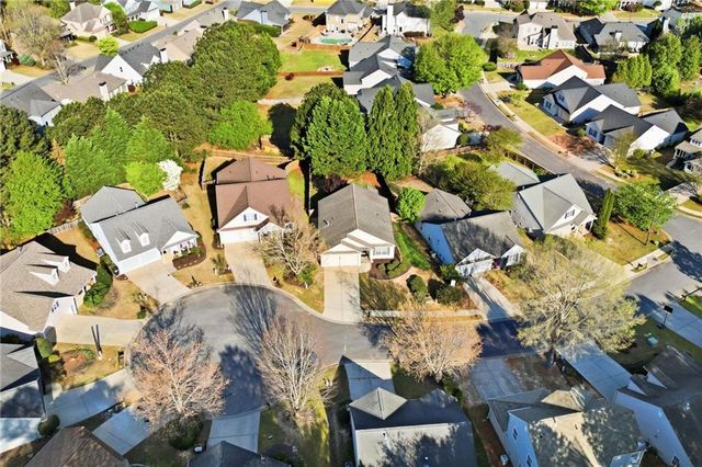 407 Redwood Trail, Canton, GA 30114