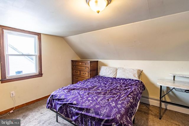 338 MAPLE AVE, Essex, MD 21221