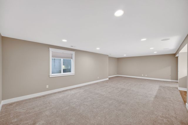 1424 NW 29th Street, Ankeny, IA 50023