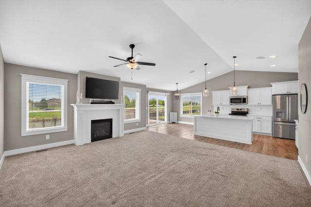 1424 NW 29th Street, Ankeny, IA 50023