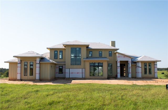 2215 High Meadows Trail, Franklin, TX 77856