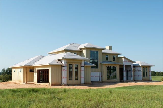 2215 High Meadows Trail, Franklin, TX 77856