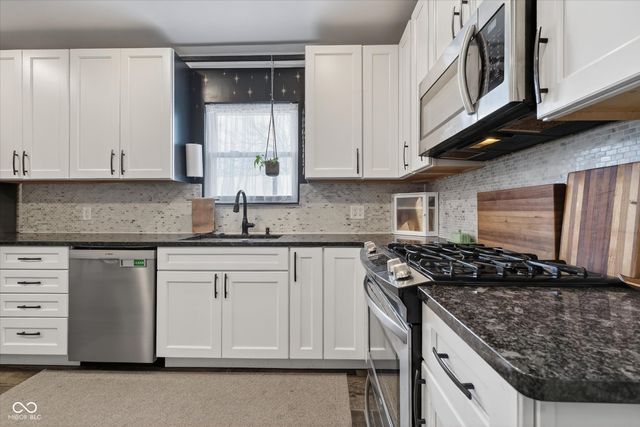 2841 Ruckle Street, Indianapolis, IN 46205