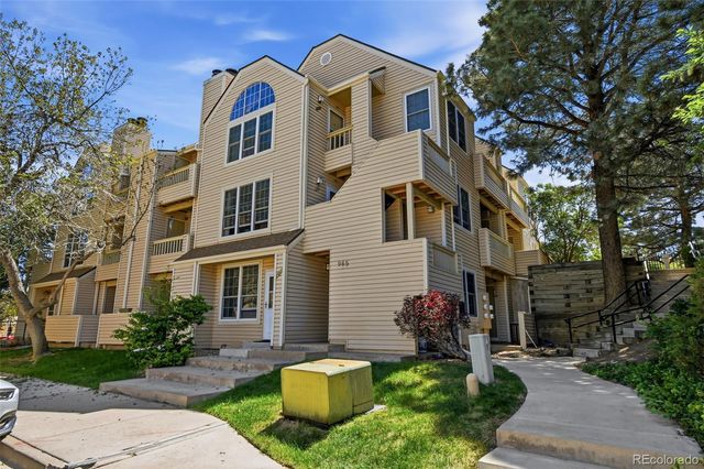 965 S Miller Street 201, Lakewood, CO 80226