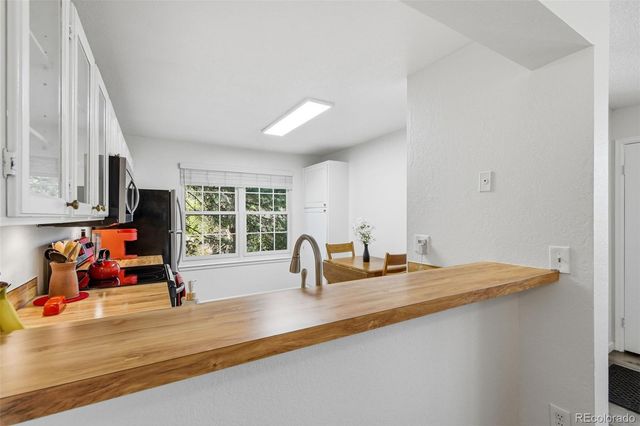 965 S Miller Street 201, Lakewood, CO 80226