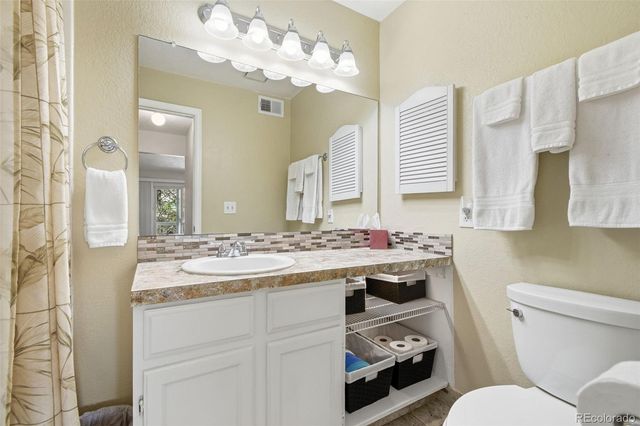 965 S Miller Street 201, Lakewood, CO 80226