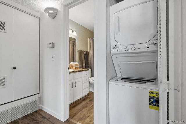 965 S Miller Street 201, Lakewood, CO 80226