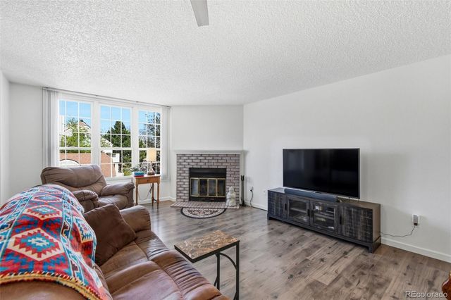 965 S Miller Street 201, Lakewood, CO 80226