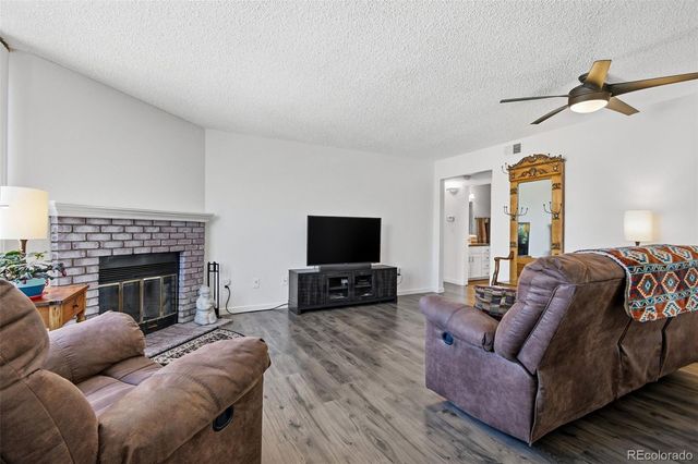 965 S Miller Street 201, Lakewood, CO 80226