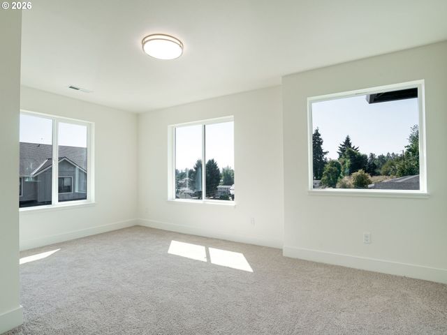 6025 Ne 45TH Ct, Vancouver, WA 98661