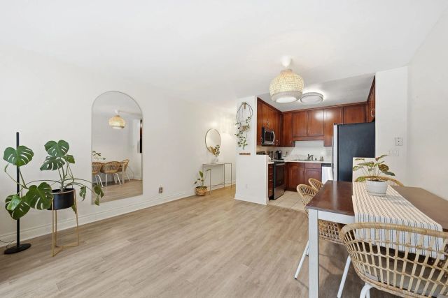 3815 3rd Ave 14, San Diego, CA 92103