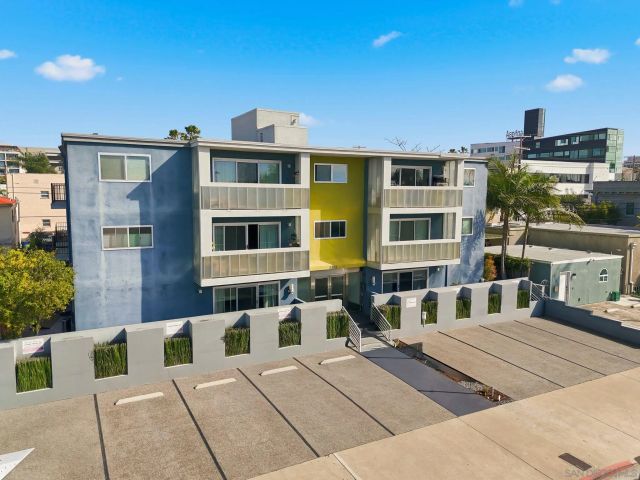 3815 3rd Ave 14, San Diego, CA 92103