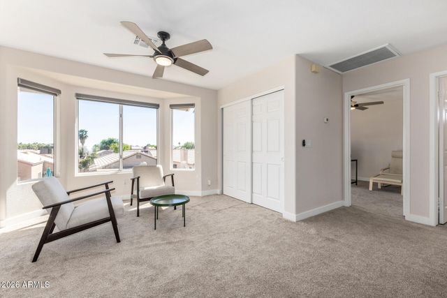 4643 E MICHELLE Drive, Phoenix, AZ 85032