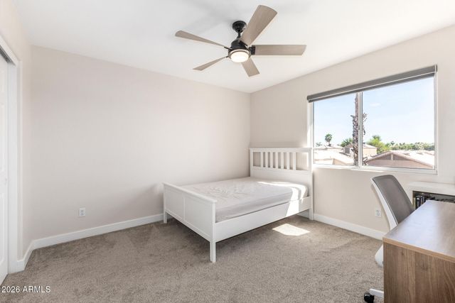 4643 E MICHELLE Drive, Phoenix, AZ 85032