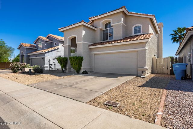 4643 E MICHELLE Drive, Phoenix, AZ 85032