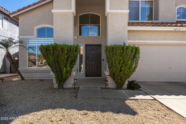 4643 E MICHELLE Drive, Phoenix, AZ 85032