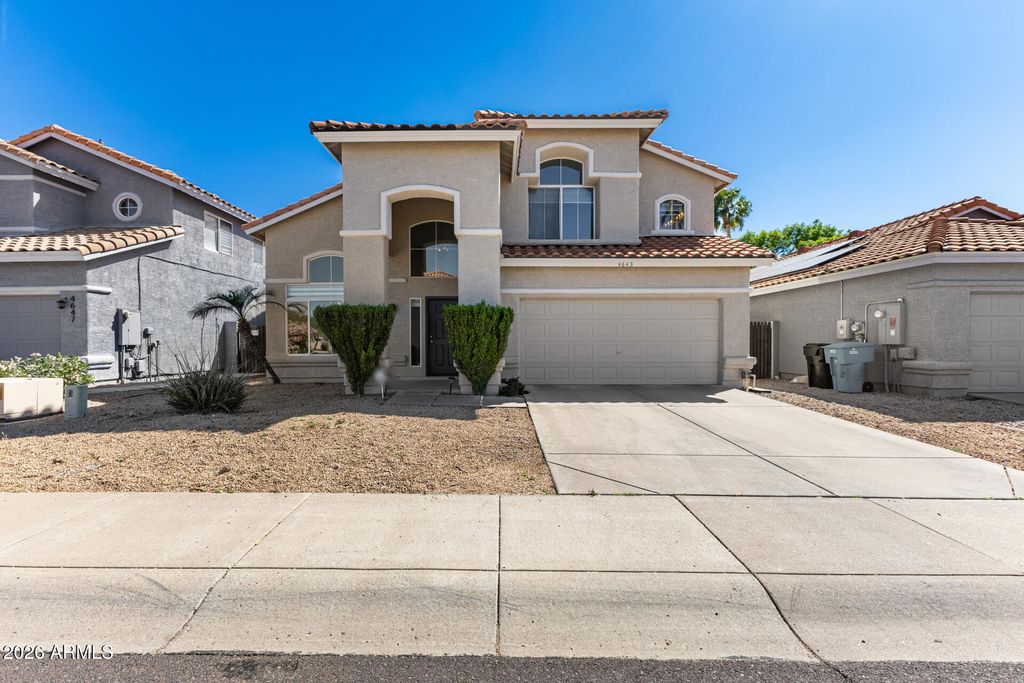 4643 E MICHELLE Drive, Phoenix, AZ 85032