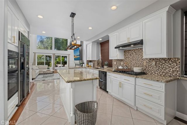 27066 Pacific Terrace, Mission Viejo, CA 92692