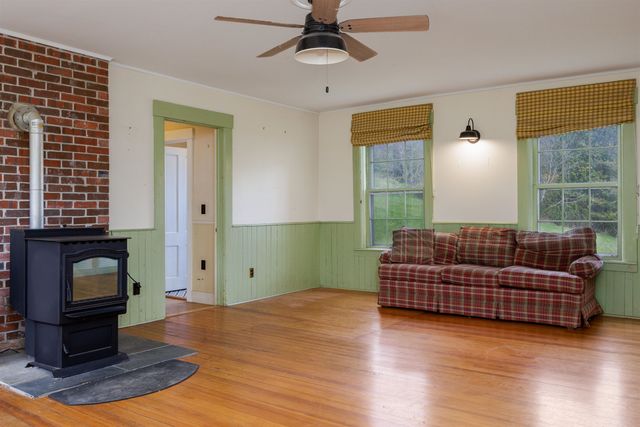 330 Parsonage Road, Cornish, NH 03745