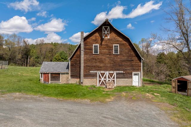 330 Parsonage Road, Cornish, NH 03745