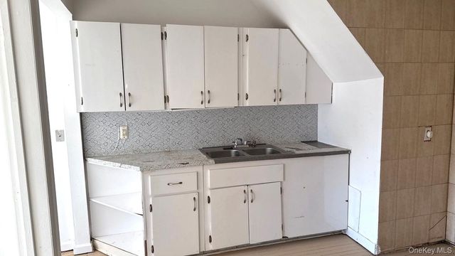 150-81 116th Drive, Jamaica South, NY 11434