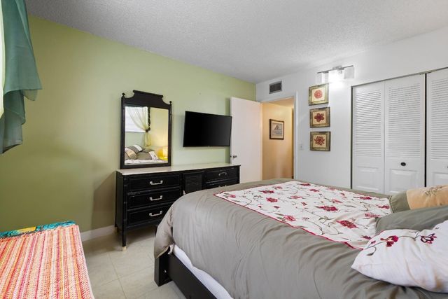 10 Willowbrook Lane 108, Delray Beach, FL 33446