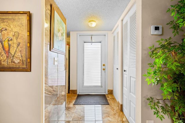 10 Willowbrook Lane 108, Delray Beach, FL 33446