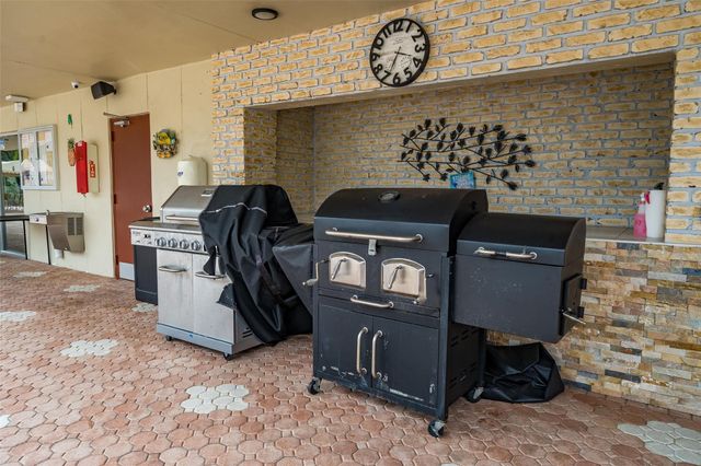 10 Willowbrook Lane 108, Delray Beach, FL 33446