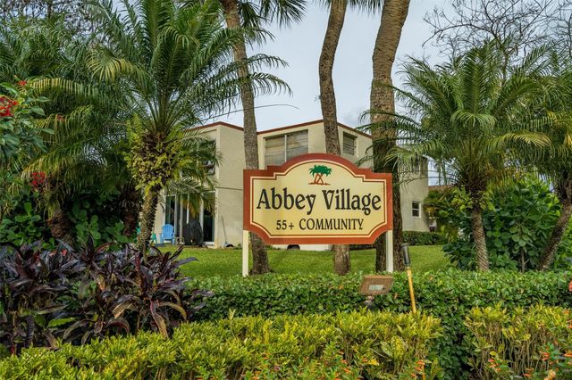 10 Willowbrook Lane 108, Delray Beach, FL 33446
