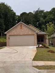 13401 Teton Drive, Little Rock, AR 72211