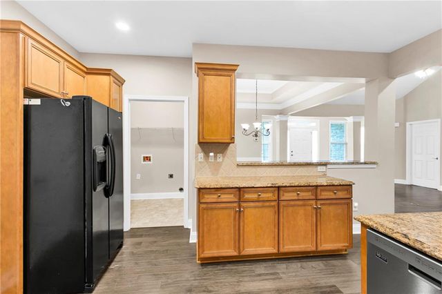 5358 Manor View Drive NW 12, Acworth, GA 30101