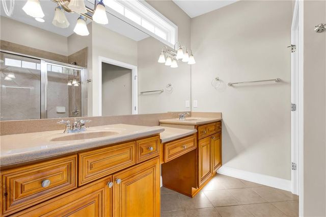 5358 Manor View Drive NW 12, Acworth, GA 30101