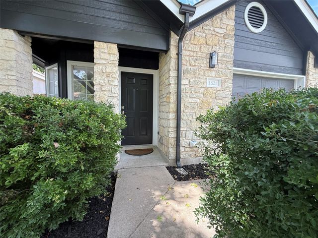 1621 Parkfield CIR, Round Rock, TX 78664