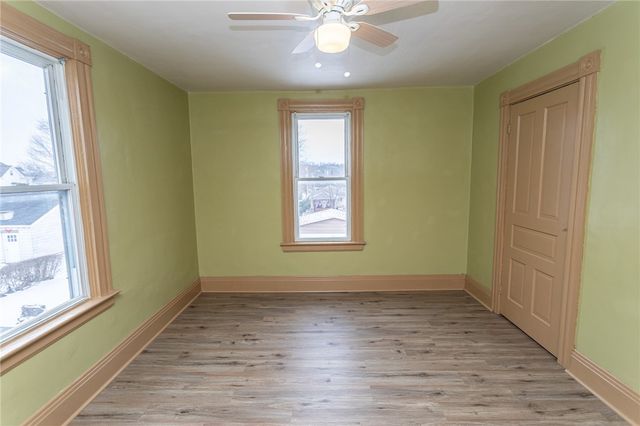 1206 Sycamore St, Connellsville, PA 15425