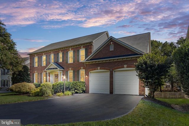 43321 HUDDLESTON LN, Chantilly, VA 20152