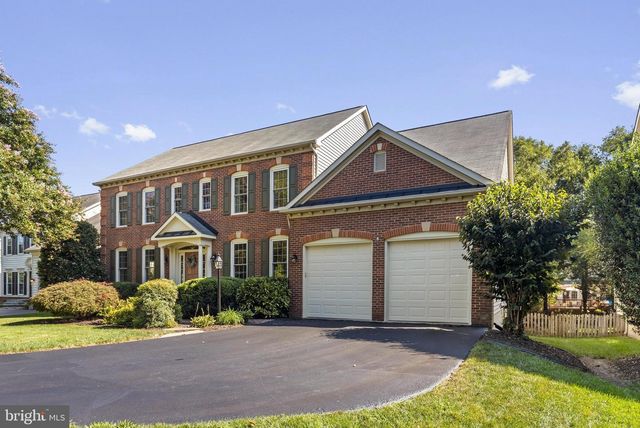 43321 HUDDLESTON LN, Chantilly, VA 20152