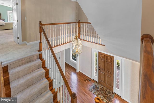 43321 HUDDLESTON LN, Chantilly, VA 20152