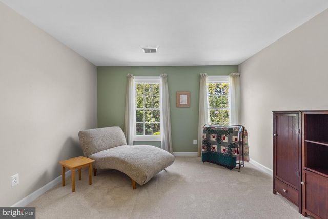 43321 HUDDLESTON LN, Chantilly, VA 20152