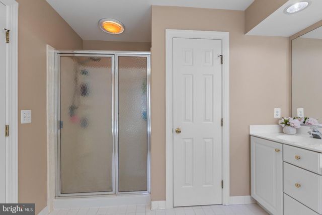 43321 HUDDLESTON LN, Chantilly, VA 20152