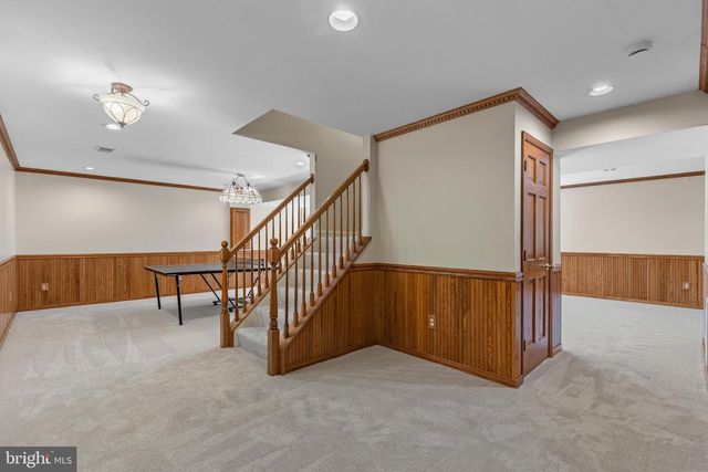 43321 HUDDLESTON LN, Chantilly, VA 20152